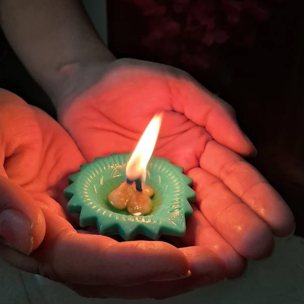 Silicone diya close up