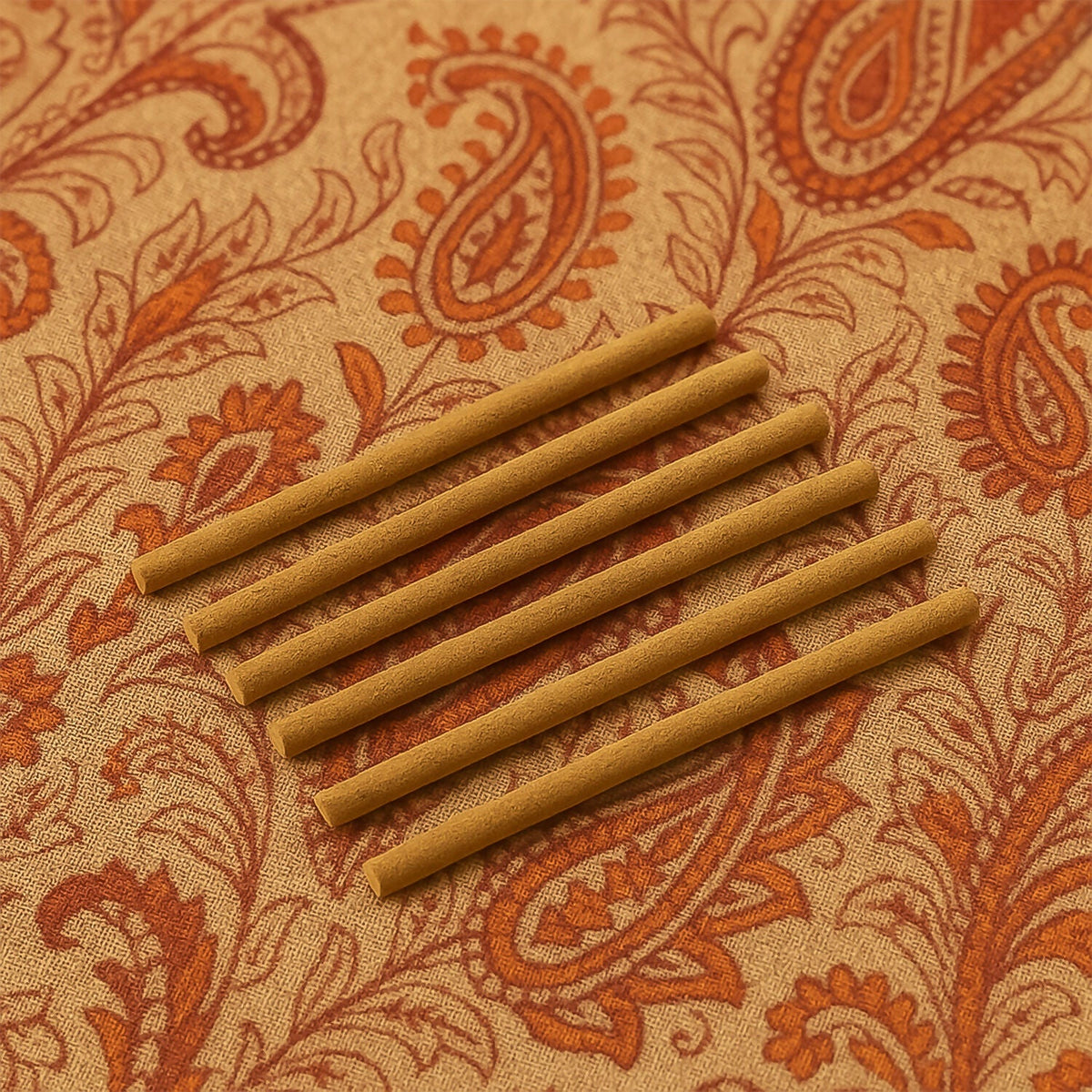 Loose kesar dhoop sticks