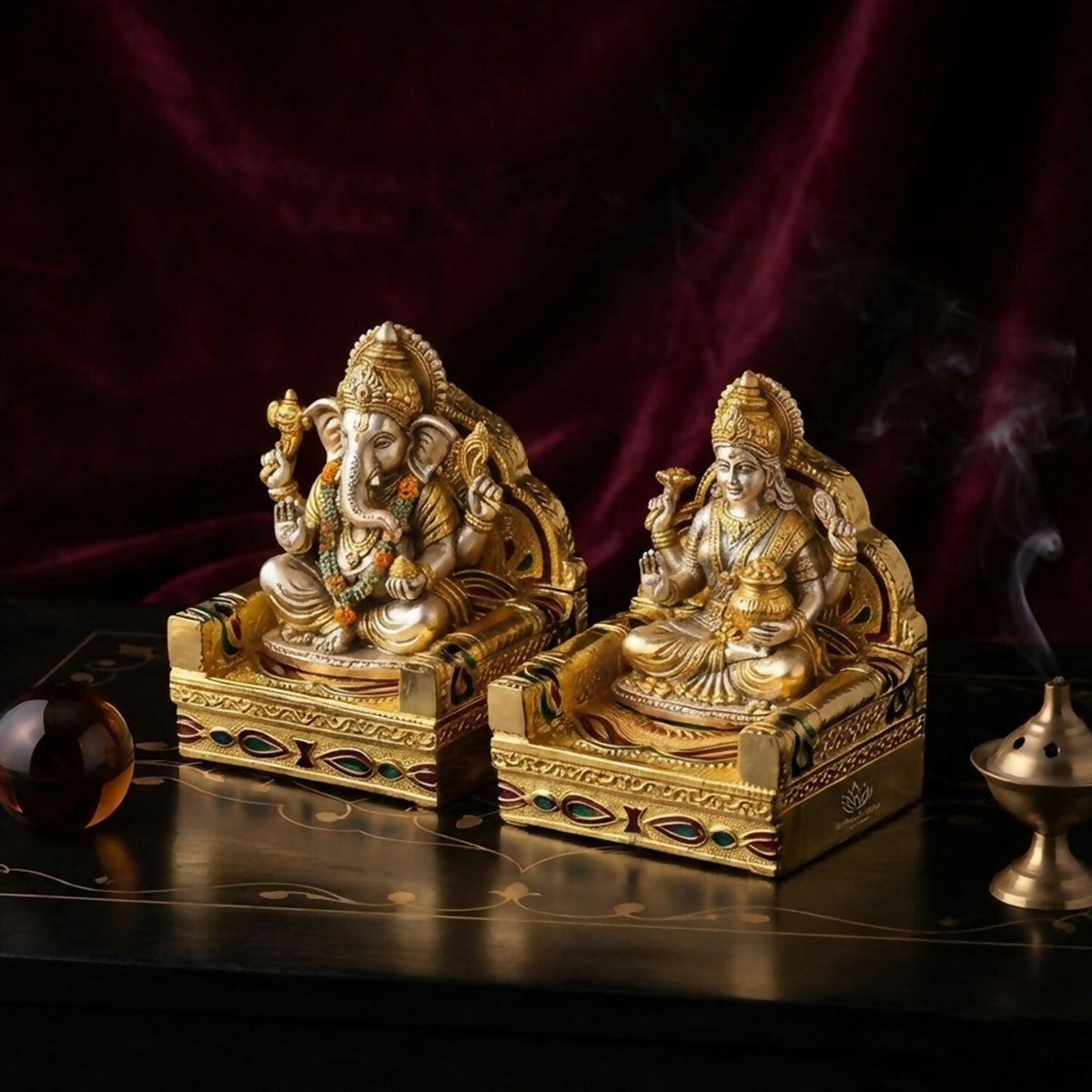 Sinhasan with idol seated